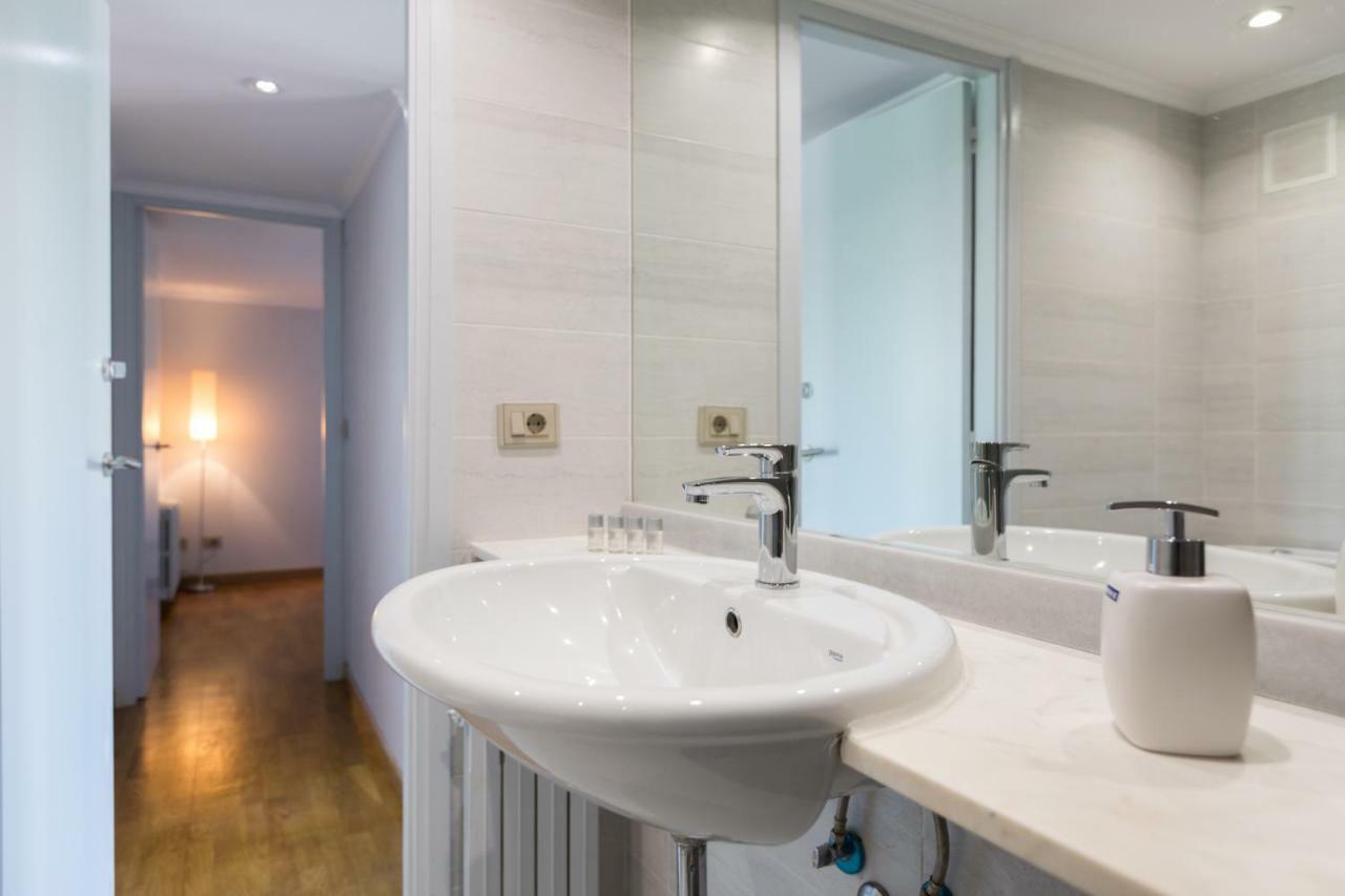 Apartamento Centrico Puerto Olimpico. Barcelona Exterior photo